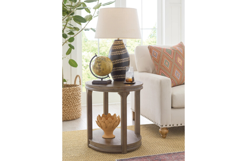 OVAL END TABLE Room 1