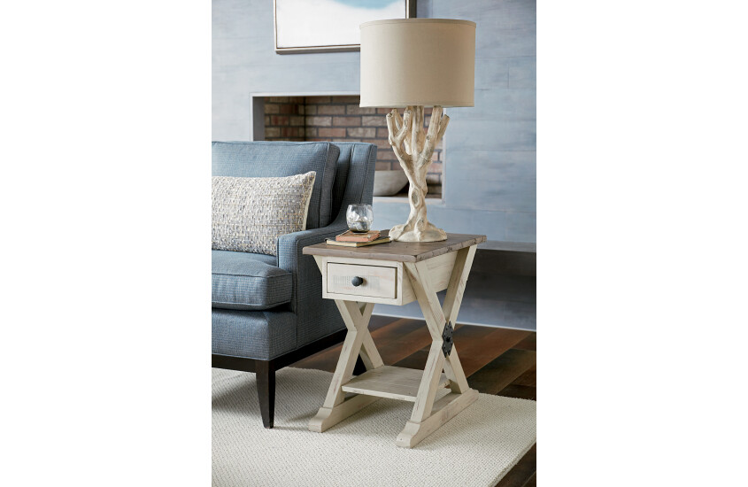 TRESTLE CHAIRSIDE TABLE Room 1